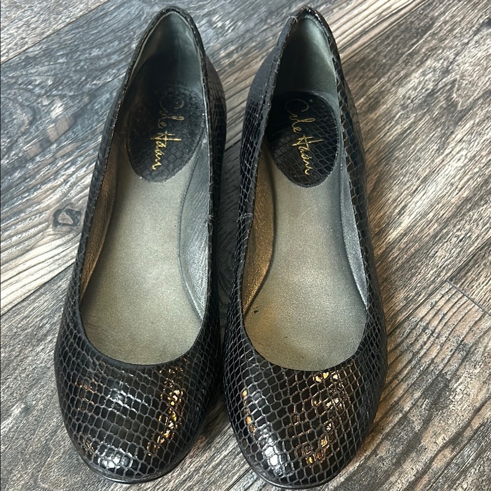 Cole Haan Women's Black Ballet Flats Embossed Snakeskin Nike Air Technology 8.5